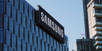 Samsung Bans ChatGPT and Google Bard