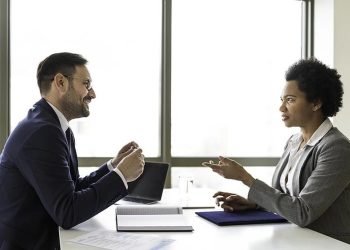 ၂၀၂၄ ခုနှစ်မှာ မျှော်မှန်းလစာကို ဘယ်လိုဖြေမလဲ